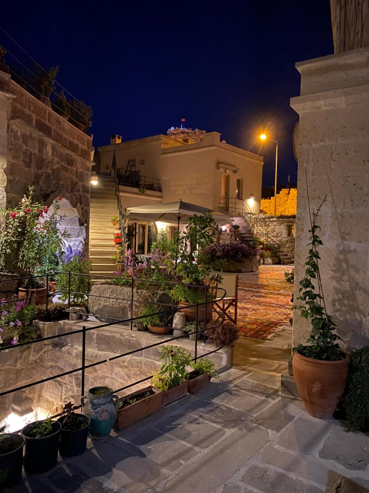 Maze Of Cappadocia Hotel Uchisar Εξωτερικό φωτογραφία